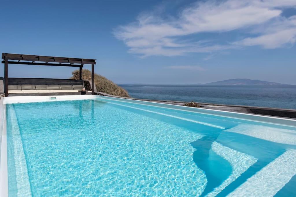 Ramni House: Private Villa With Pool By The Sea 伊亚 外观 照片
