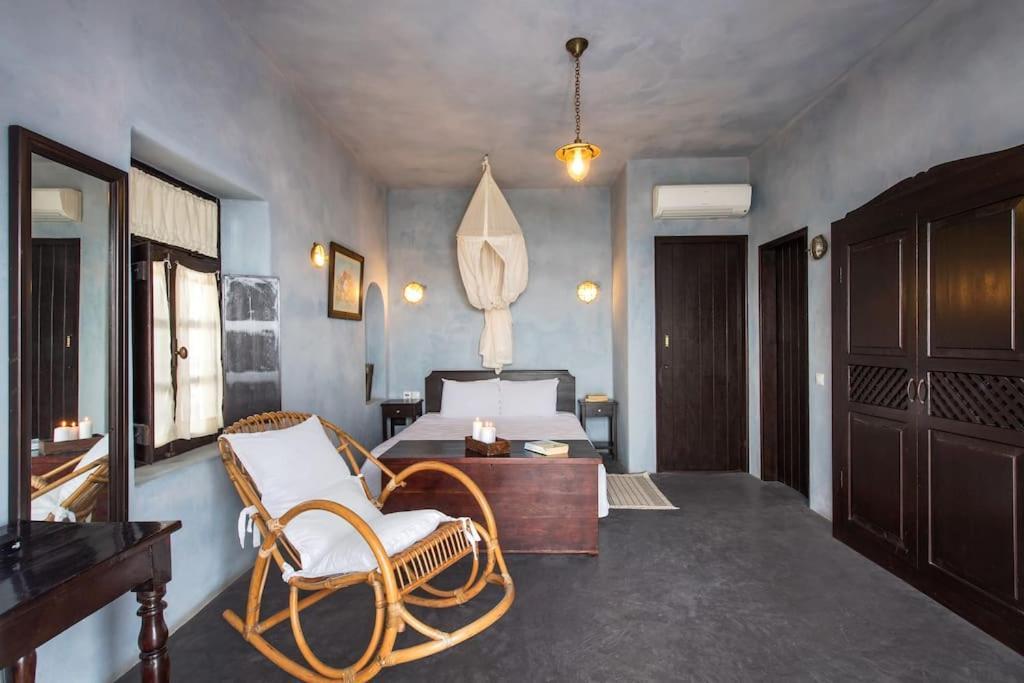 Ramni House: Private Villa With Pool By The Sea 伊亚 外观 照片