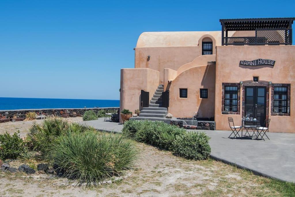 Ramni House: Private Villa With Pool By The Sea 伊亚 外观 照片
